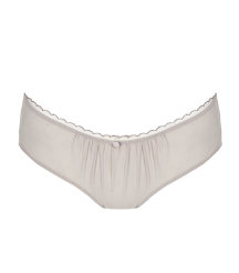 Nina Briefs