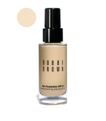 Skin Foundation SPF 15 in Alabaster
