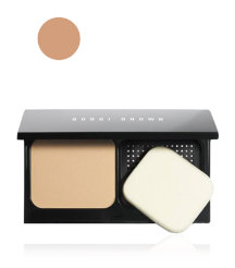 Illuminating Finish Powder Compact Foundation SPF 12 in Warm Beige
