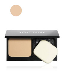 Illuminating Finish Powder Compact Foundation SPF 12 in Sand