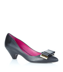 Stitch Bow Pump