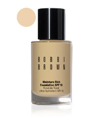 Moisture-Rich Foundation in Beige