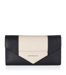 Antigona Clutch