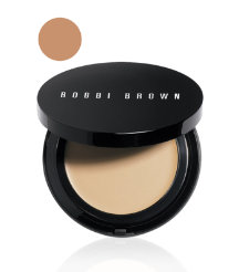 Oil-Free Even Finish Compact Foundation in Warm Beige